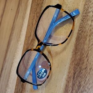 Blue Light Filtering Glasses‎